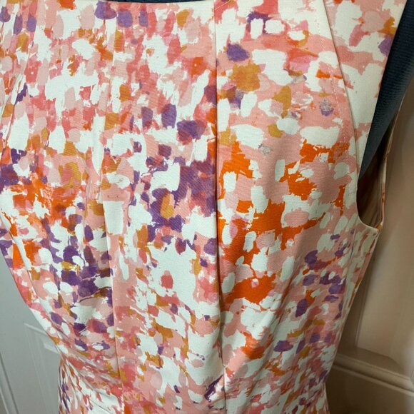 Ann Taylor Painterly Fitted Sheath Dress Size 10 - Picture 5 of 6
